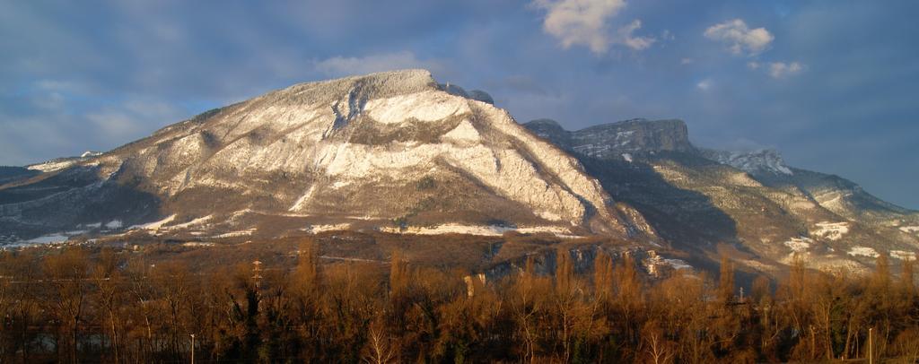 Ekho Grenoble Nord Egreve Hotel